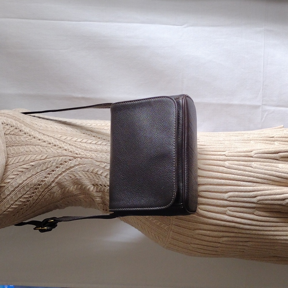 Coach small brown pebble bag